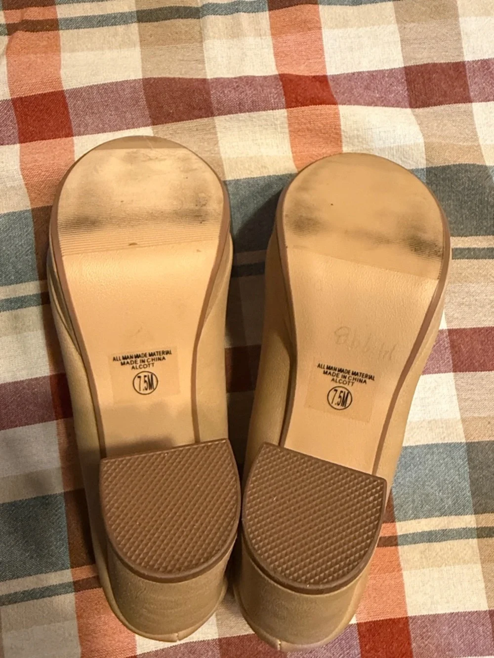 Women's Platform Block Heel Pumps in Taupe